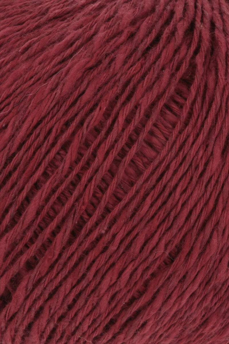 Lang Yarns Pride – 100g / 280m – Beetroot (0061) – detail
