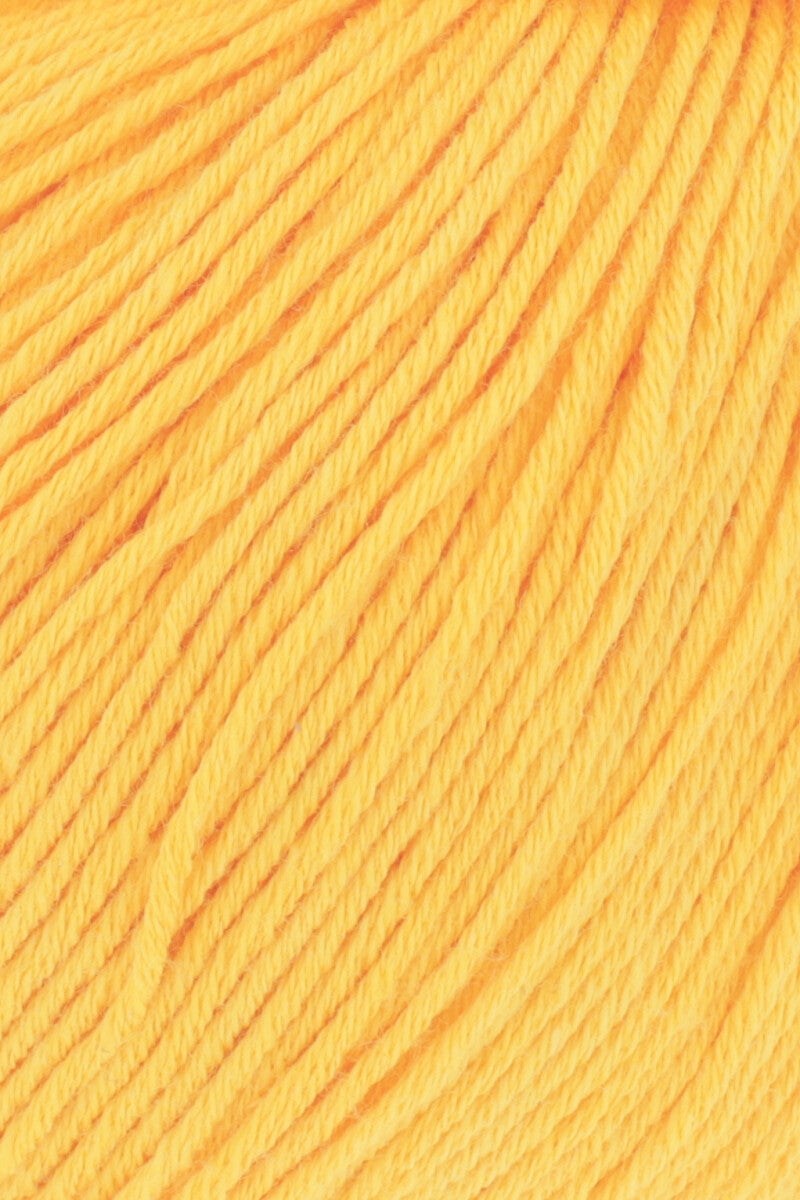 Lang Yarns Baby Cotton – 50g / 180m – Sun Yellow (0114) – detail