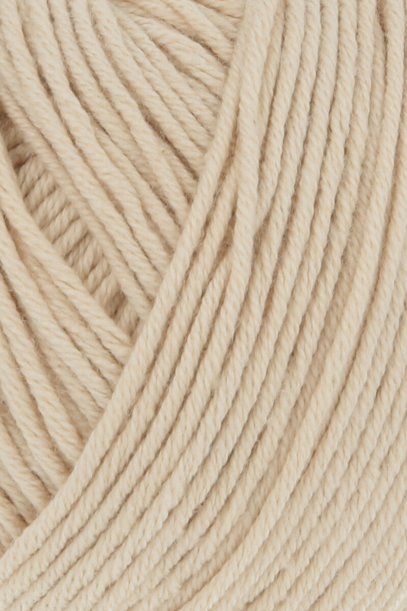 Lang Yarns Oceania – 50g / 140m – Cream (0002) – detail