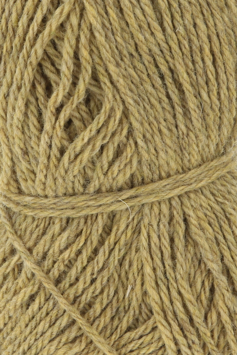 Lang Yarns Donegal Woolen Spun Yarn, 105m / 50g – Brass (0050), yarn texture