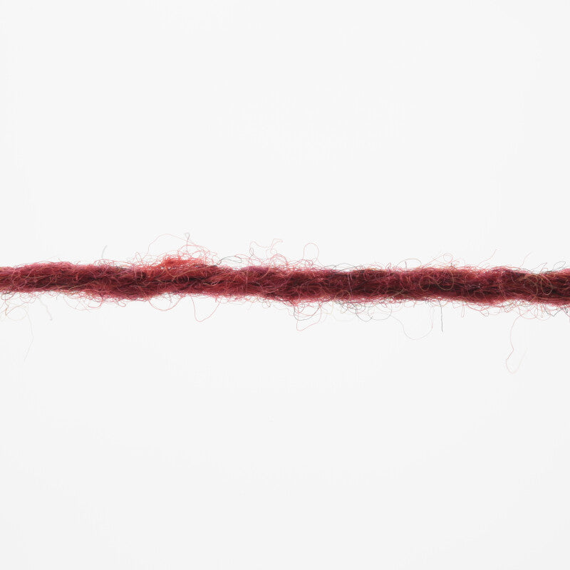 Lang Yarns Donegal Woolen Spun Yarn, 105m / 50g – Red (0060), yarn strand