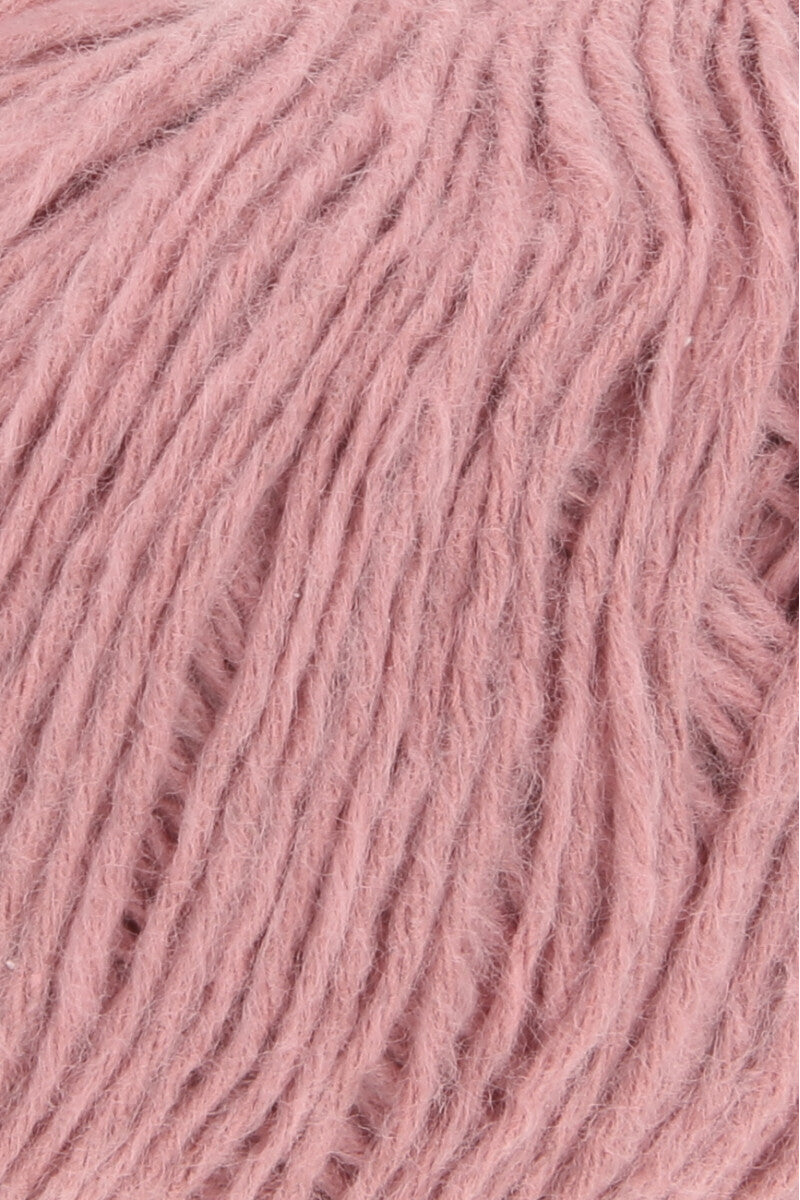 Lang Yarns Whisper – 50g / 125m – Light Rose (0009) – detail