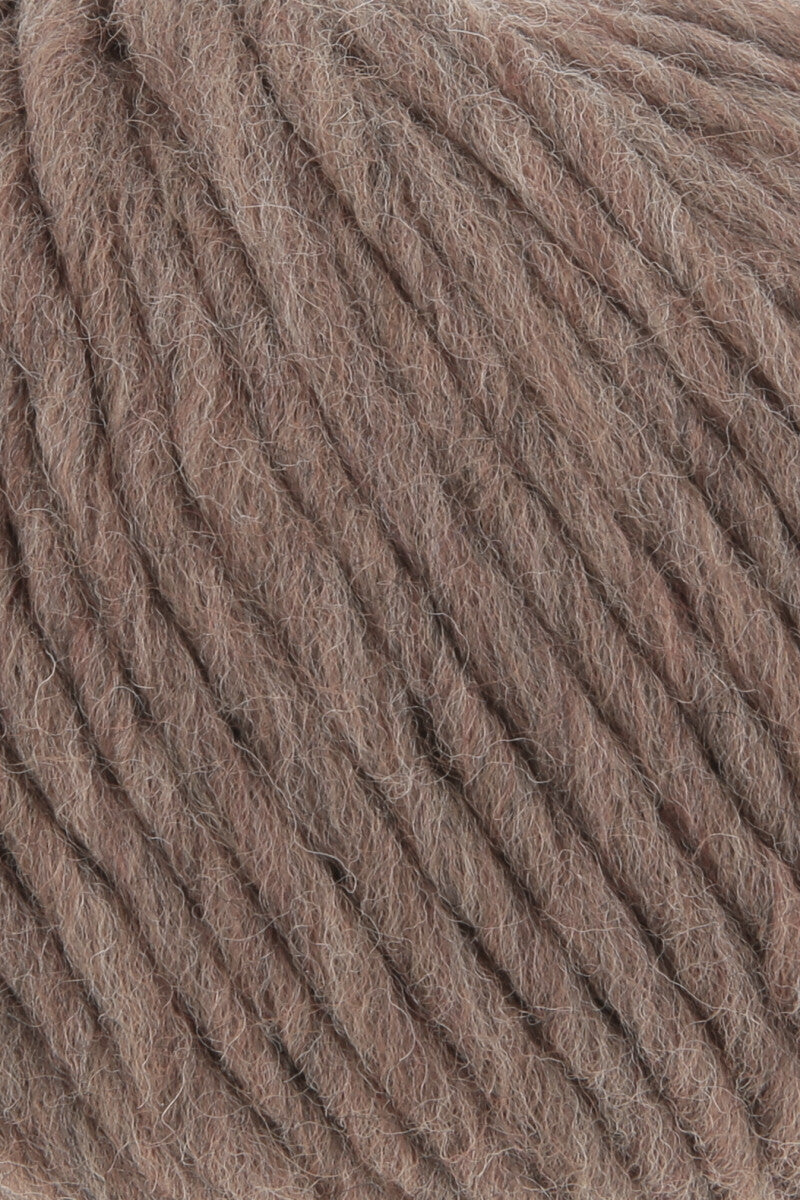 Lang Yarns Naturalis – 50g / 90m – Light Brown (0096) – detail