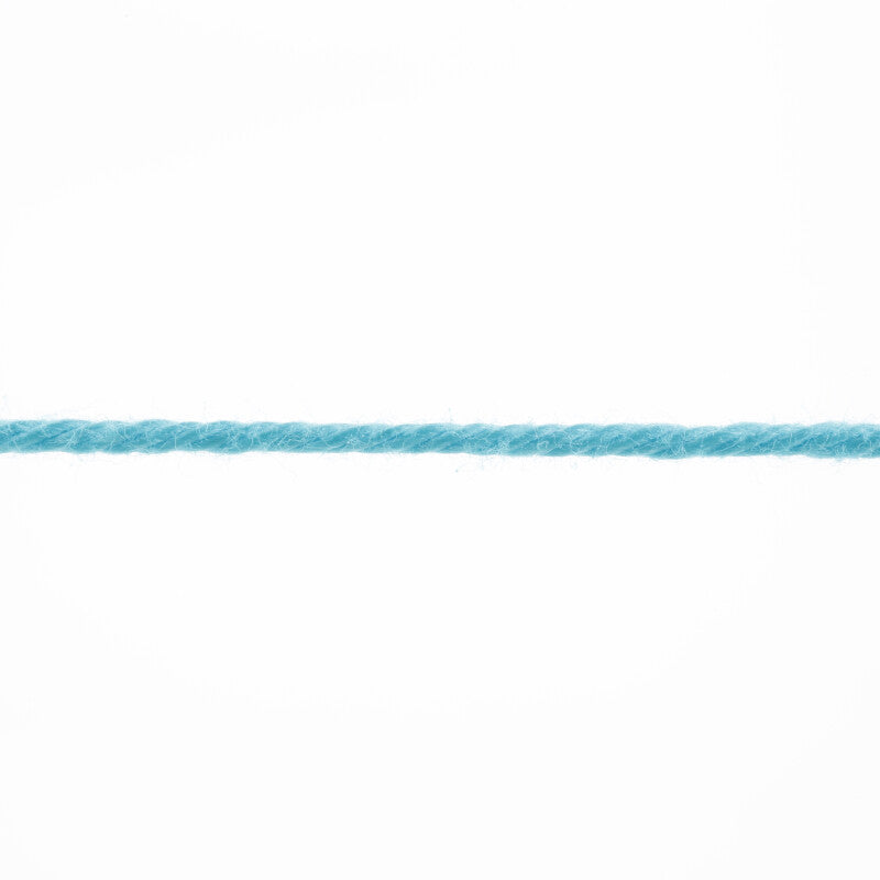Lang Yarns Quattro – 50g / 120m – Turquoise (0079) – yarn texture
