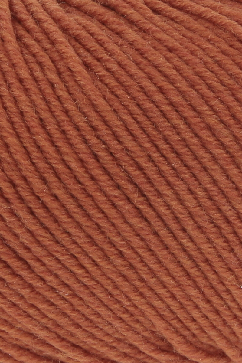 Lang Yarns Merino 150 Yarn, 150m / 50g – Orange Mélange (0259), yarn texture