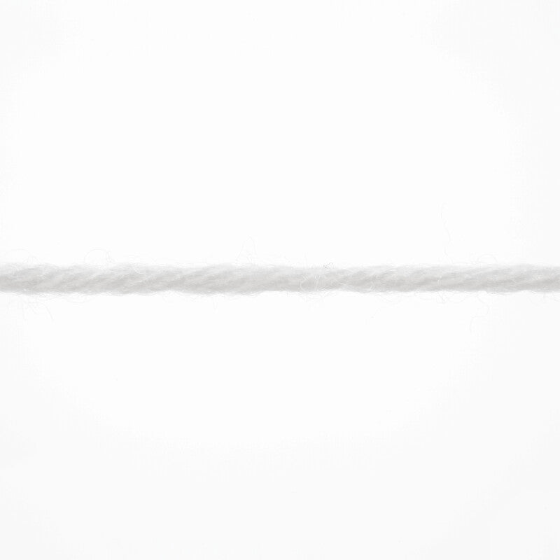 Lang Yarns Merino 200 Bébé Yarn, 203m / 50g – White (0301), yarn strand
