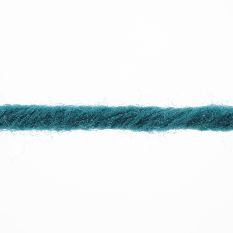 Lang Yarns Merino 50 – 100g / 90m – Petrol (0188) – yarn texture