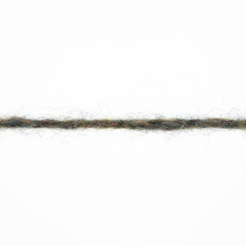 Lang Yarns Cashmere Premium Yarn, 115m / 25g – Olive Chante Claire (0498), yarn strand