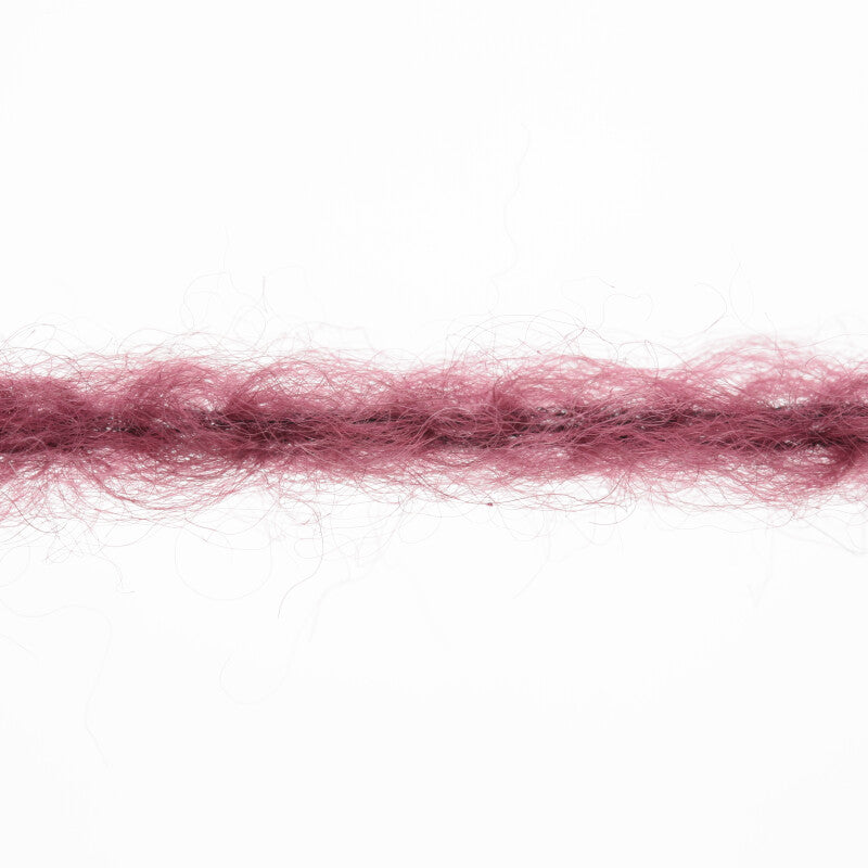 Lang Yarns Cashmere Light – 25g / 85m – Dark Red (0063) – yarn texture