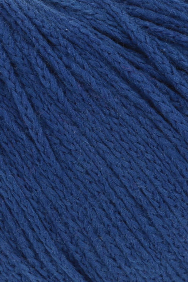 Lang Yarns Norma – 50g / 135m – Royal (0006) – detail