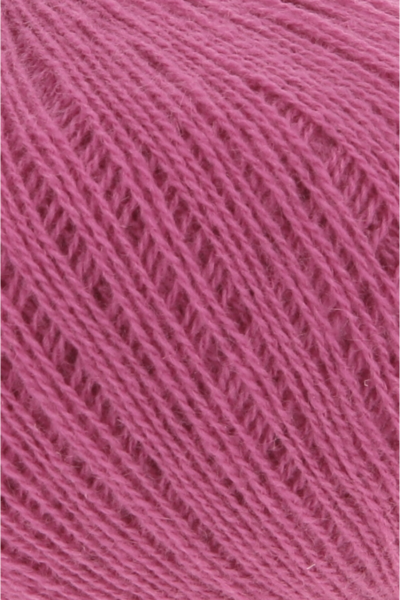 Lang Yarns Cashmere Extra Lace – 25g / 320m – Pink (0065) – detail