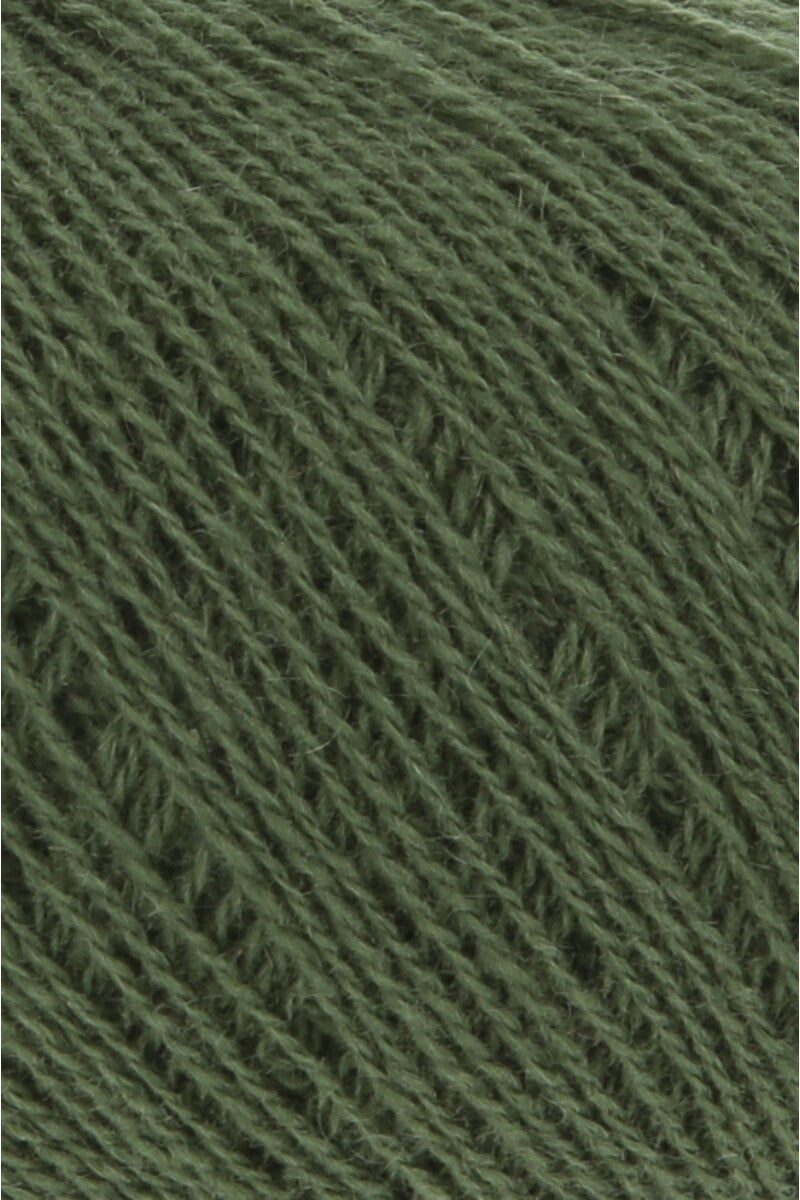 Lang Yarns Cashmere Extra Lace – 25g / 320m – Dark Olive (0098) – detail