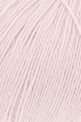 Lang Yarns Alpaca Soxx 4-ply Yarn, 390m / 100g – Rose (0009), yarn texture