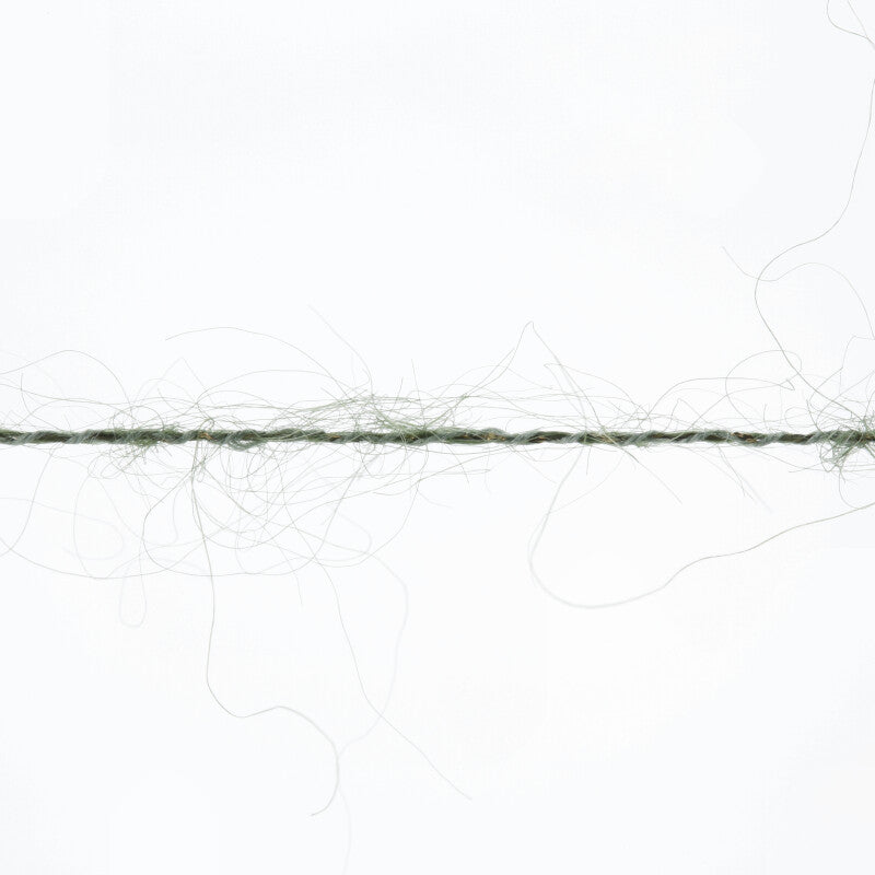 Lang Yarns Lace Lamé – 25g / 310m – Olive (0098) – yarn texture