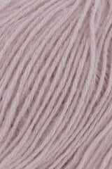 Lang Yarns Regina – 50g / 175m – Rose (0009) – detail