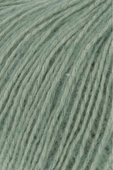 Lang Yarns Regina – 50g / 175m – Ivy (0093) – detail