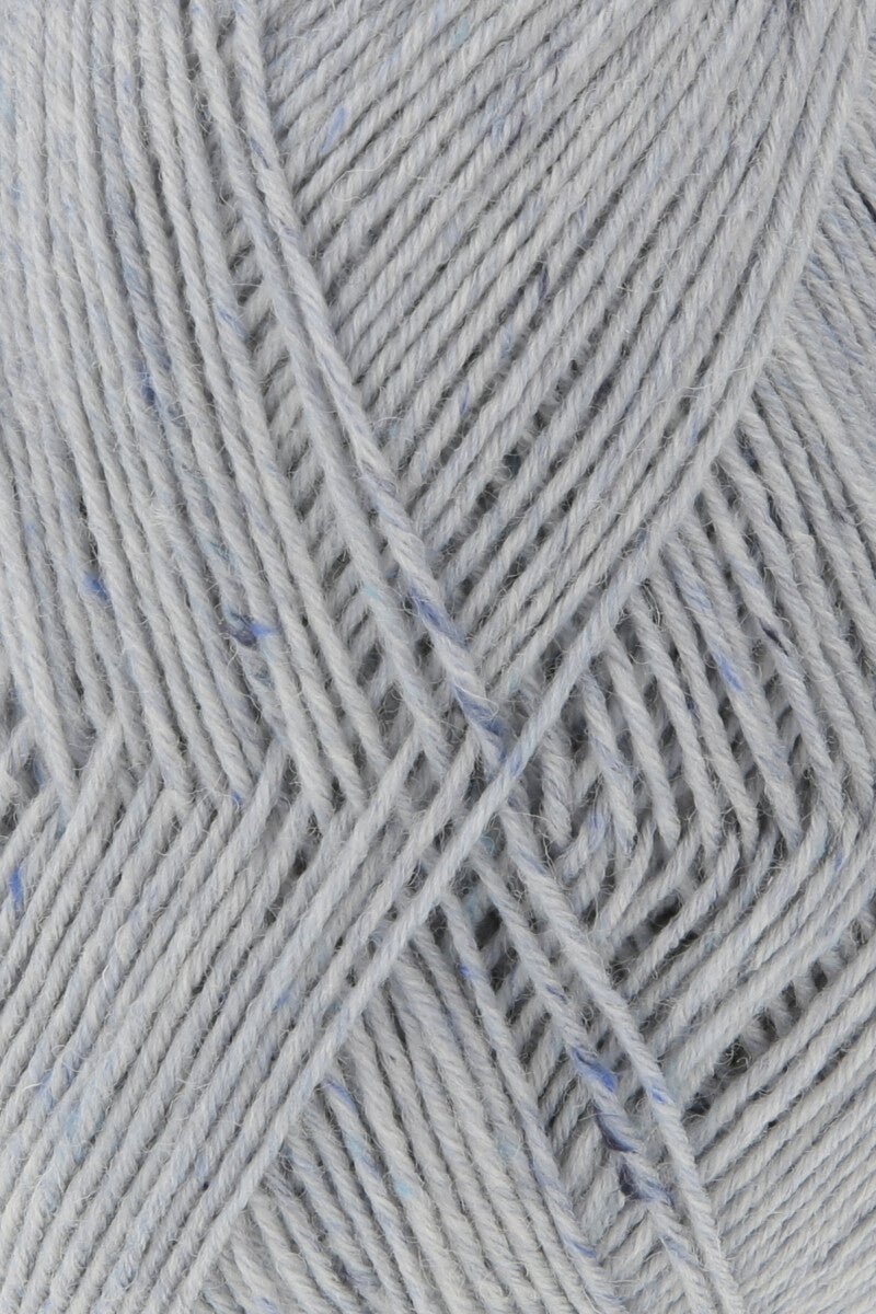 Lang Yarns Super Soxx Tweed 6-ply – 150g / 410m – Light Jeans (0033) – detail