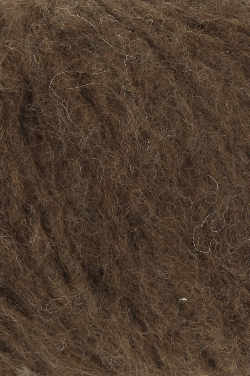 Lang Yarns Baby Lama – 50g / 120m – Brown (0168) – detail