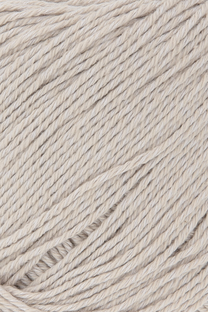 Lang Yarns Sweet – 50g / 135m – Beige (0026) – detail