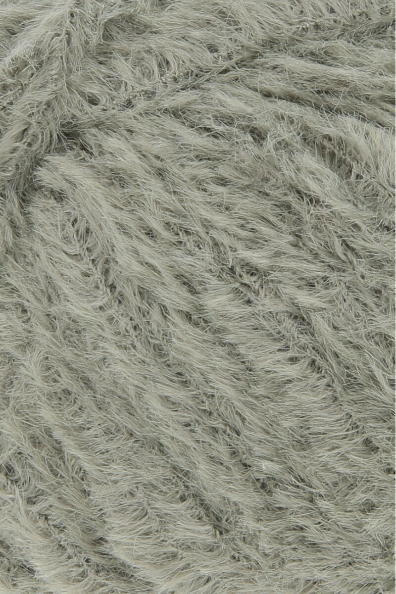 Lang Yarns Velvet – 50g / 170m – Crocodile Green (0099) – detail