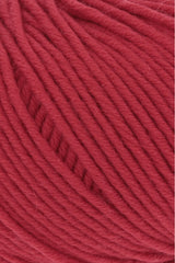Lang Yarns Merino+ – 50g / 90m – Hot Red (0160) – detail