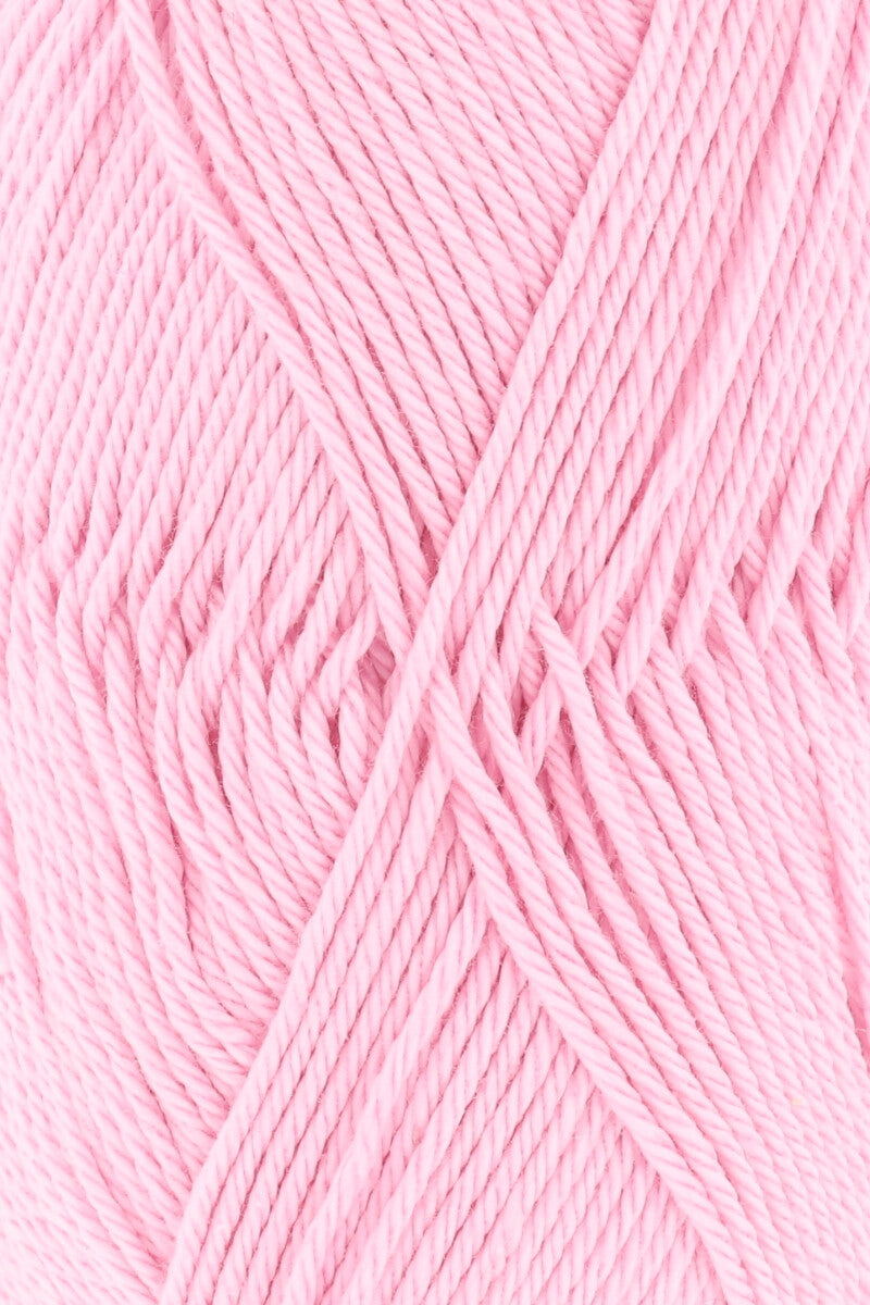 Lang Yarns Quattro – 50g / 120m – Orchid (0119) – detail
