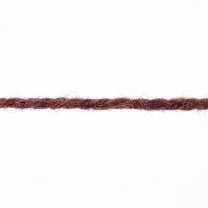 Lang Yarns Tissa – 50g / 80m – Burgundy (0162) – yarn texture