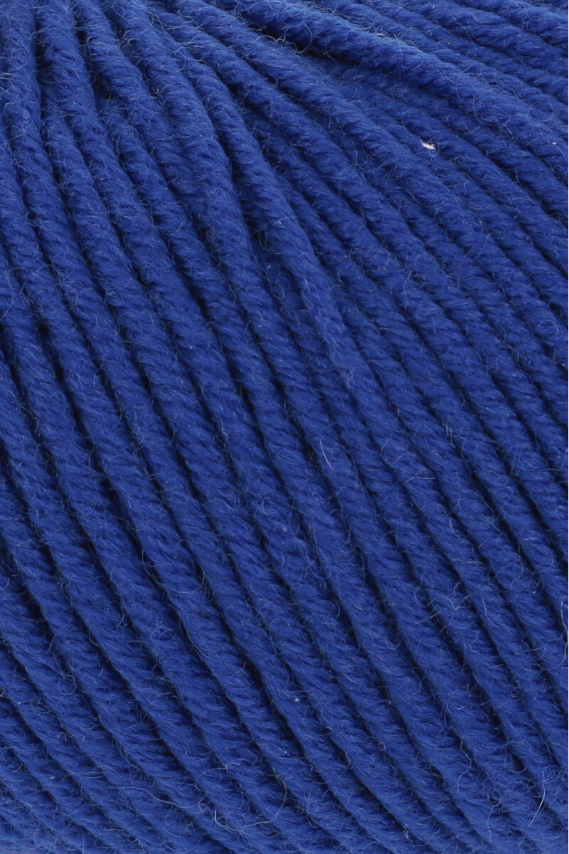 Lang Yarns Merino 120 Yarn, 120m / 50g – Royal (0106), yarn texture