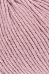 Lang Yarns Merino 120 Yarn, 120m / 50g – Rosé (0219), yarn texture