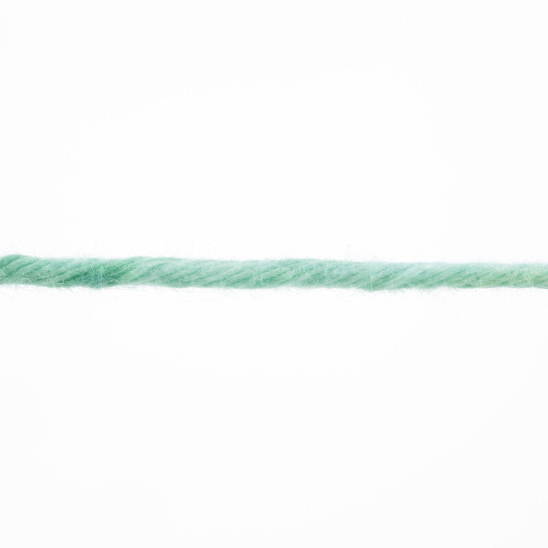 Lang Yarns Handarbeitsgarn Color – Green Printed (0017) – yarn strand