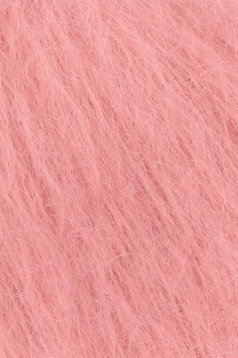 Lang Yarns Mohair Luxe Yarn, 175m / 25g – Coral (0028), yarn texture