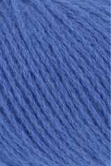 Lang Yarns Cashmere Premium Yarn, 115m / 25g – Royal (0006), yarn texture