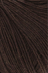 Lang Yarns Merino 400 Lace – 25g / 200m – Dark Brown Mélange (0368) – detail