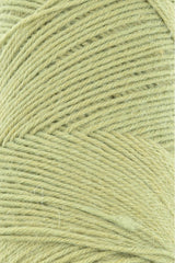 Lang Yarns Jawoll Yarn, 190m / 50g – Kiwi (0116), yarn texture