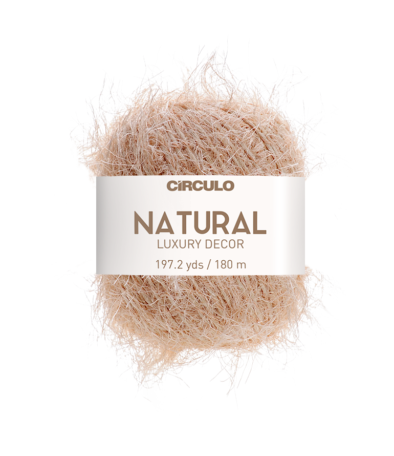 Circulo Natural Luxury Decor - Fluffy Effect Yarn, 180 m / 280 g - Ball of yarn with 'Circulo' label on a white background